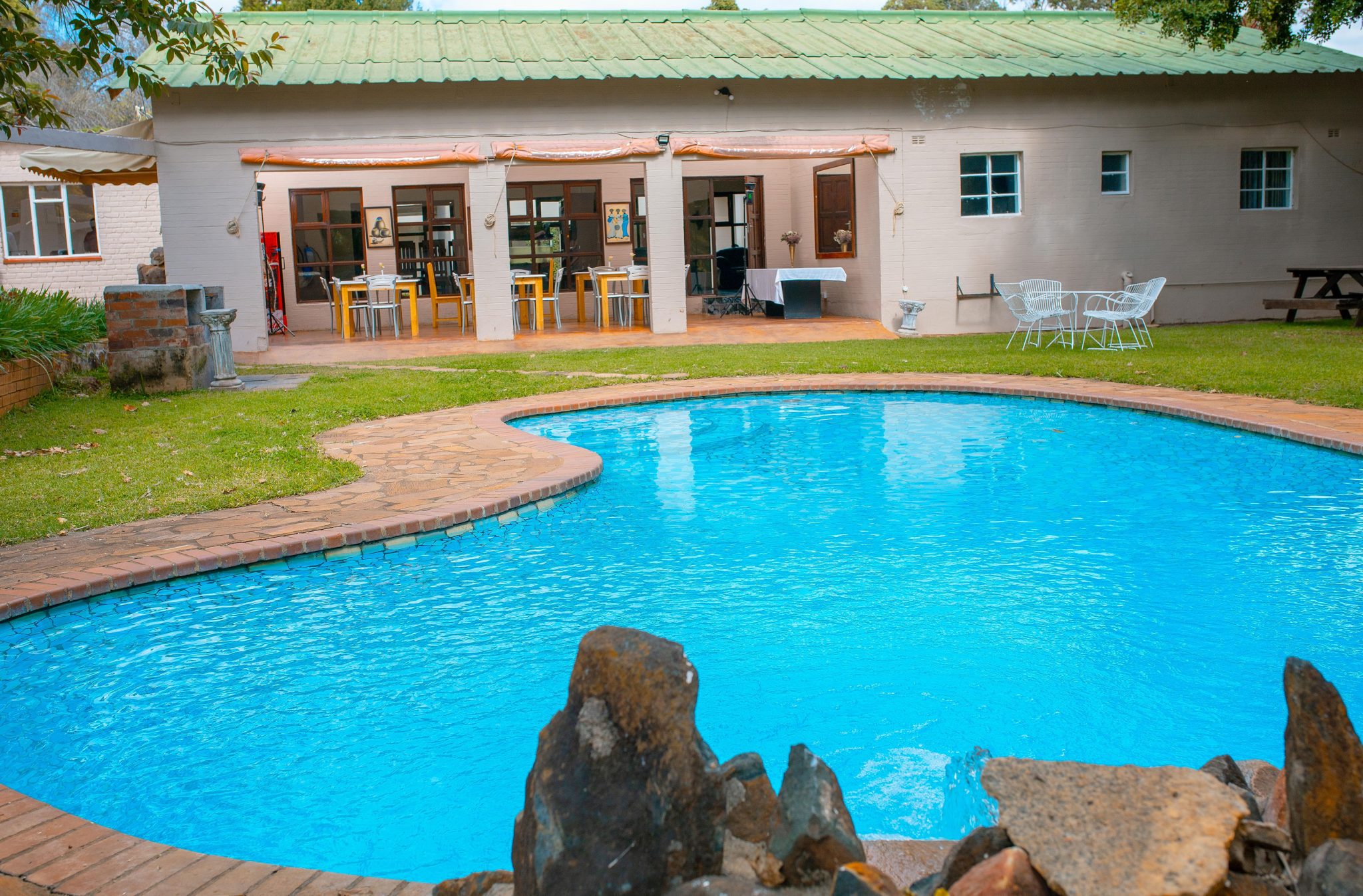 Daisy's Guest House | Affordable Lodges In Harare | Zimbabwe